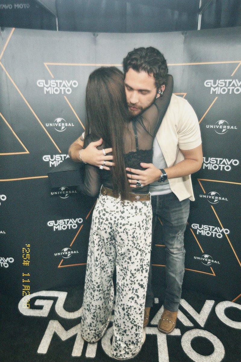 gi 🇧🇷🇺🇸 tweet media