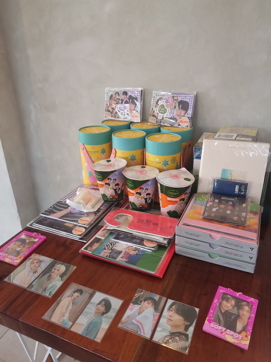 _EmPireCreates's tweet photo. We are here at QCup for #IGotASoftSpot4U by @softspot4you  🦆

We are bringing our product the sparks at the event.

See you 💗💖💛 https://t.co/y8WsVE3dzr