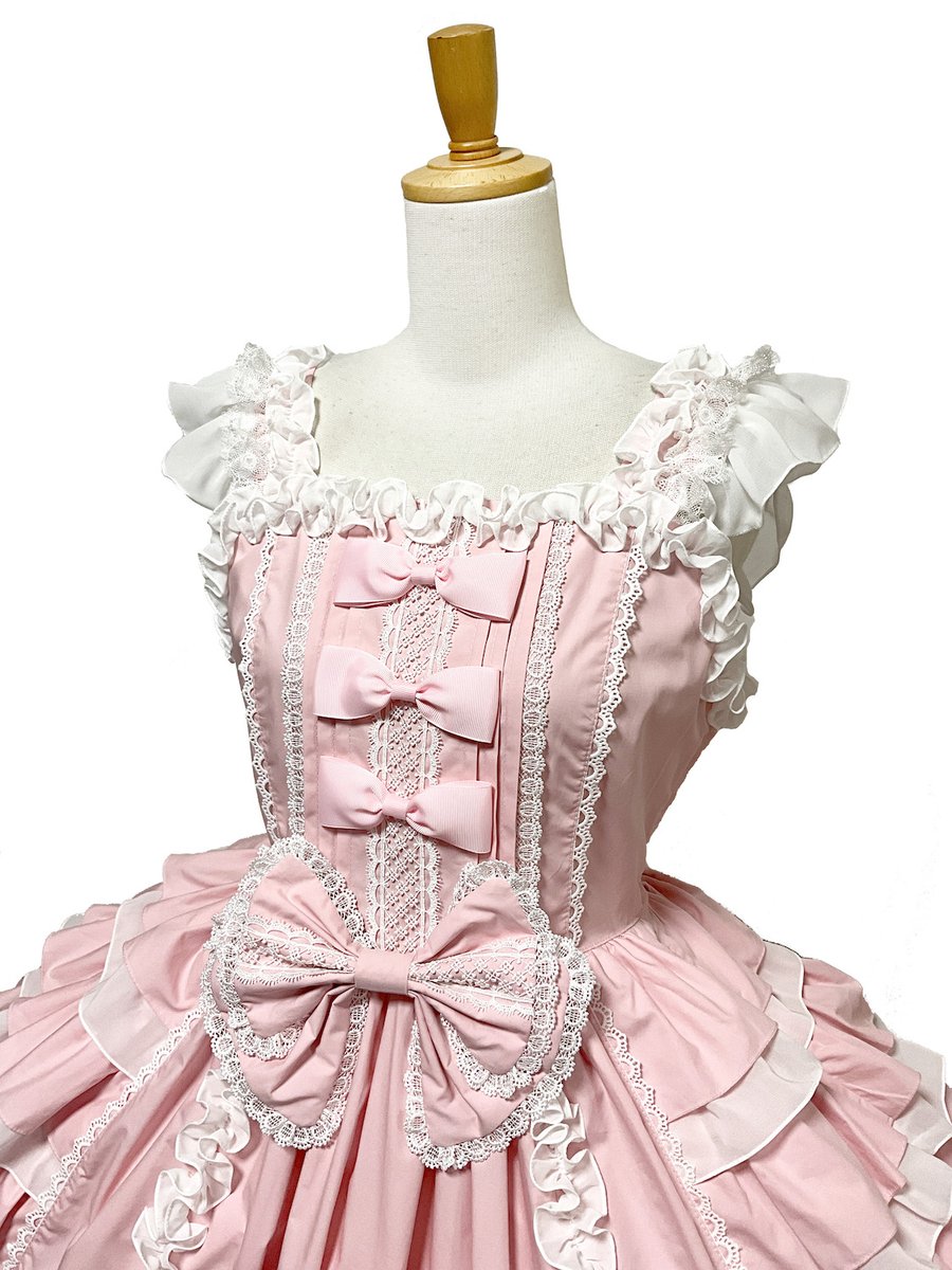 新品未使用♡総レースジャンパースカート♡ピンク2点セット、日本製♡ 🎀❄️ このピンクのジャンパースカート、 本当に“細部まで”豪華で繊細