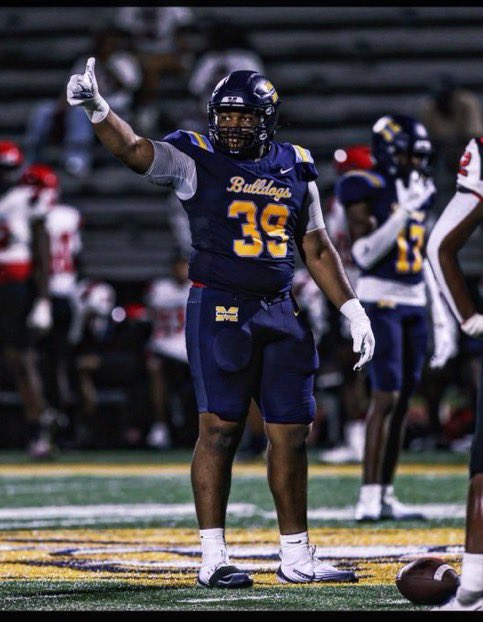 teborse_Coleman's tweet photo. Blessed to Receive an Offer from  @MGCCCBulldogs @BrettSShufelt @BooseIssac @iam_lamarcus @Young_Charger99 @CoachSkidmore1 @recruitchargers https://t.co/mN2KbSzTb3