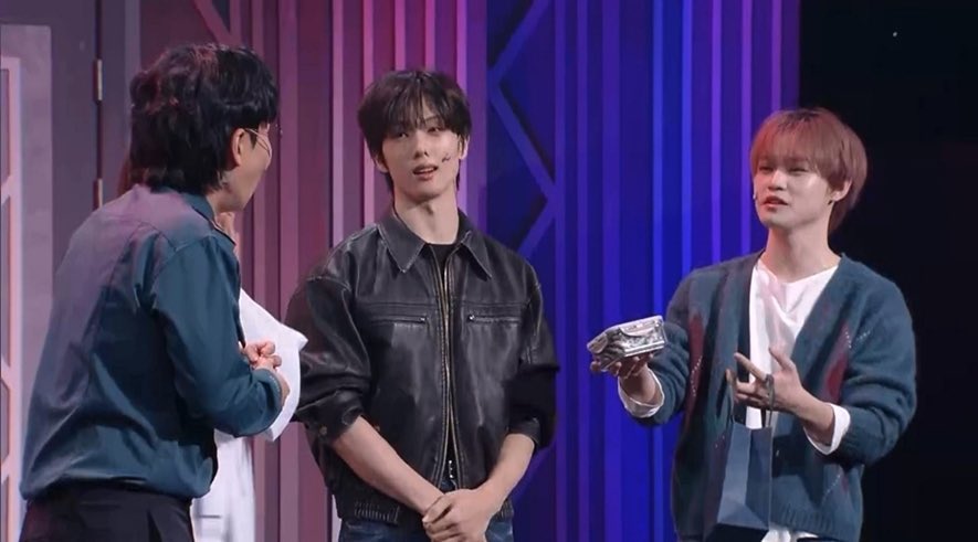 📌 วันนั้นที่จีซองกับน้องเล่อไปถ่ายรายการ 개그 콘서트 (Gag concert) จะออนแอร์ช่อง KBS คืนนี้เวลา 2 ทุ่มครึ่ง (ไทย) ⏰

เรื่องราว(สั้น)ของสถานีตำรวจ 심곡 คุมผีได้เชิญเฉินเล่อและจีซอง NCT DREAM มาปรากฏตัวที่รายการ พวกเค้าเพิ่งคัมแบ็กมินิอัลบั้มชุดที่ 6 ‘Beat It Up’ เมื่อวันที่ 17