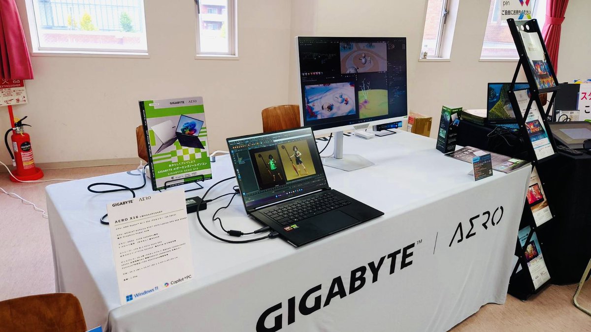 本日は文京学院大学に行われる「CGWORLD 2025 クリエイティブカンファレンス 」を出展します！
先月発売の「M27UP ICE」モニター及び「AERO X16」クリエイターノートPCを実機展示します
2製品とも色再現性及び使い勝手抜群です✨️