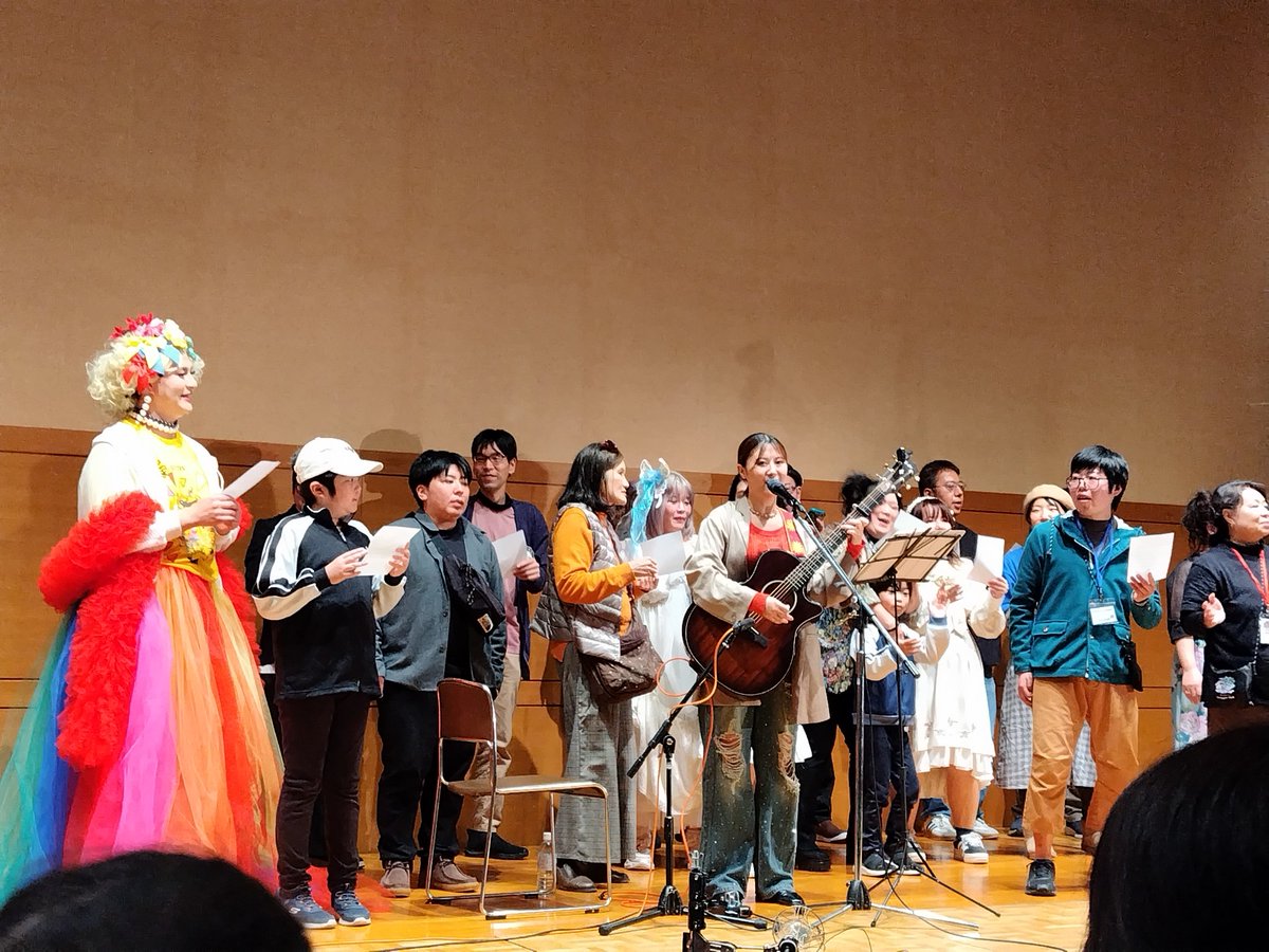 Triggerfes_072's tweet photo. 第3回 #泉州Triggerフェス は、無事に終了いたしました‼️
いらしていただいた皆様に感謝いたします。
どうぞ、皆様にとっての小さな／大きなきっかけになりますように🍀

また次のきっかけを見つけに行きましょうね😊
#ひきこもり #音楽フェス https://t.co/I6zPWWud0p
