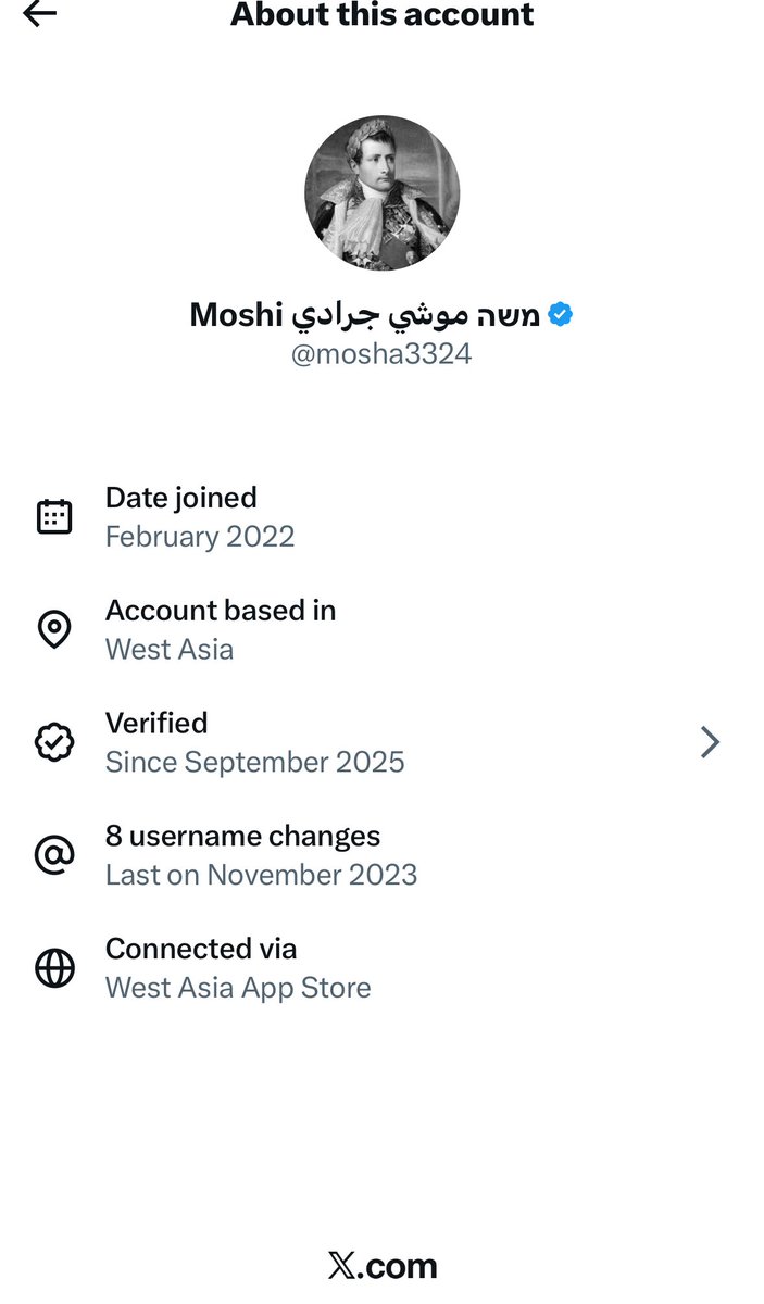 ozeel1987's tweet image. صراحة مستغرب خالد منصور وموشي قاعدين بنفس المكان 🤨