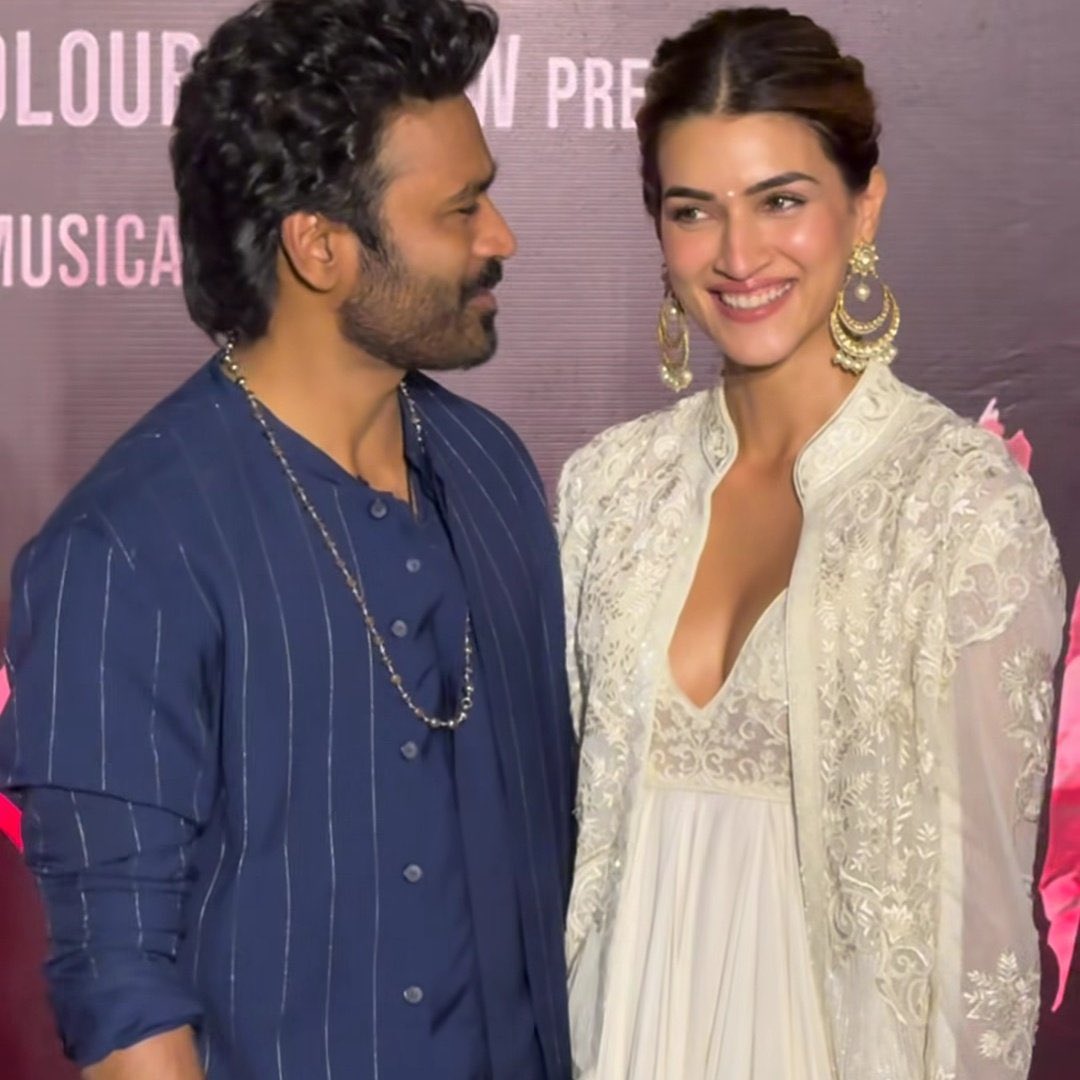 Dinesuhere's tweet image. Tasked Anand why he keeps calling me for love-failure roles. He replied that &quot; I have the face of a broken man&quot;, I looked in the mirror, wondering from which angle I actually look like that ~Dhanush #Dhanush #TereIshkMein