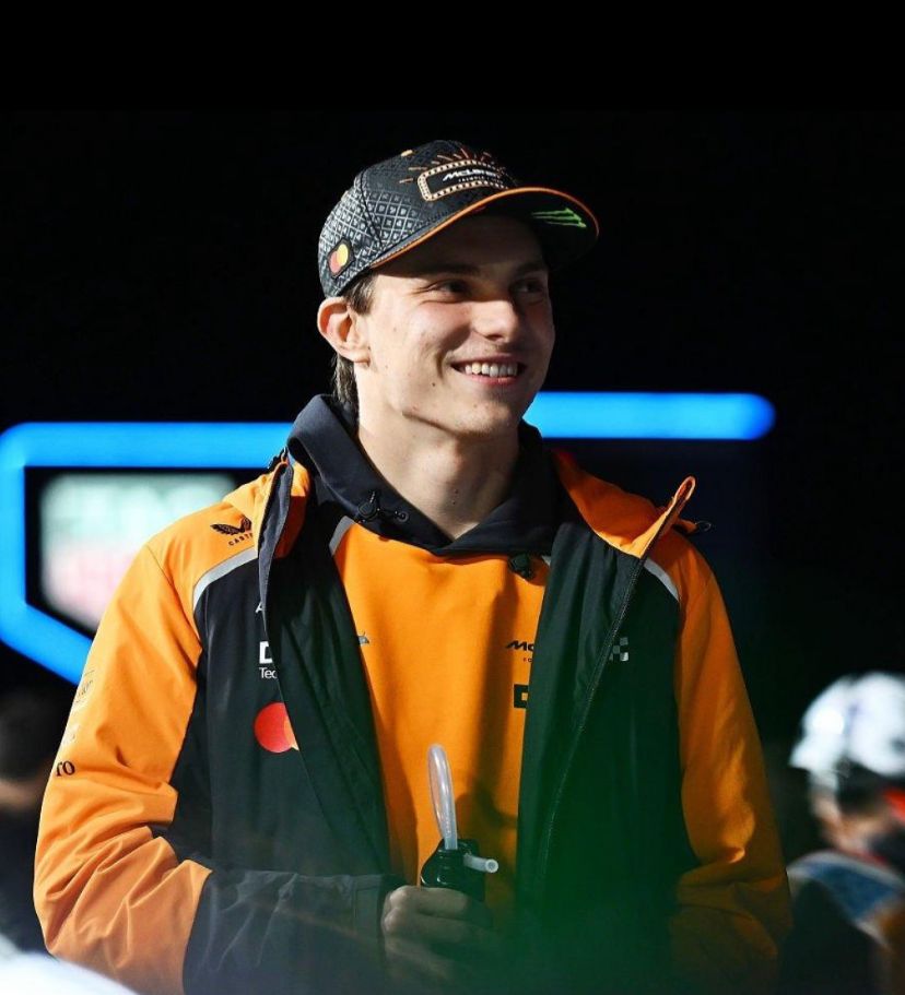 InfoOP81's tweet image. Lindo! ❤️

📸 | Fotos de Oscar durante o Driver&apos;s Parade.