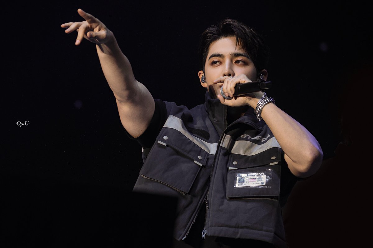 OptUScoups's tweet photo. 251122

#에스쿱스 #SCOUPS
#승철 #최승철 
#세븐틴  #SEVENTEEN  
@pledis_17 https://t.co/nC5GN5dedf