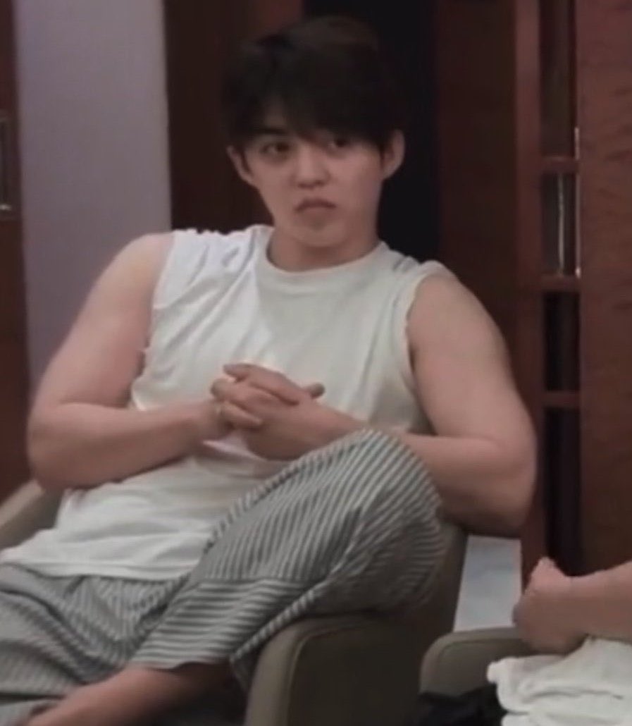 sirupkurni4's tweet image. Listrik, air, popok anak, royal canin, belanja bulanan, jatah istri😭