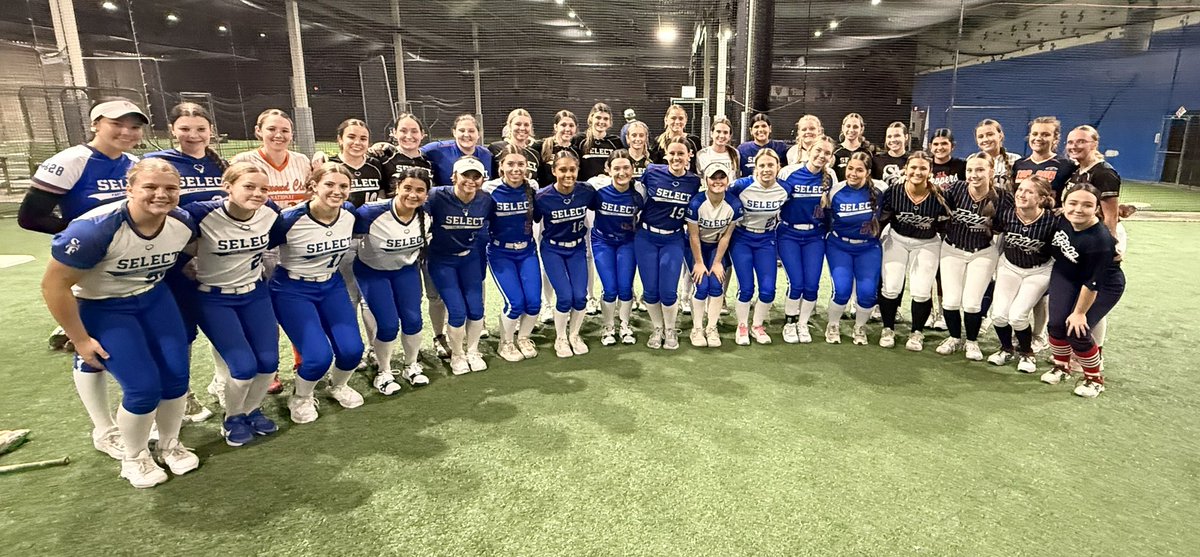 cnote1616's tweet image. Thank you Coaches for a great camp! Girls had a great time and learned a lot. 
@Gorilla_SFB @BakerWildcatSB @jewellsoftball @RockUSoftball @UCMJensSoftball @EState_Softball @IchabodSB @OttawaBravesSB @Avila_Softball @MSSUSoftball @GriffonSoftball 
@Kctoptier @ejonesrockchalk