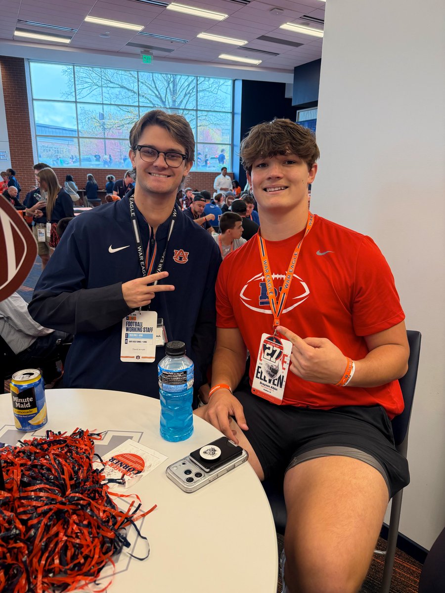 Brayson_Albin's tweet image. #89 Had another great 🏈 gameday visit today on the 📍Plains. Thank you @AuburnFootball, @AuburnMade, and @chadlunsford for the good experience. I hope to be back soon! 🦅🦅🦅
#WarEagle #ToeTheLine #EyesUp #RecruitBJP
@BJHS_Football @BJRecruiting @DavidJenrath @MarkAlbin_AL