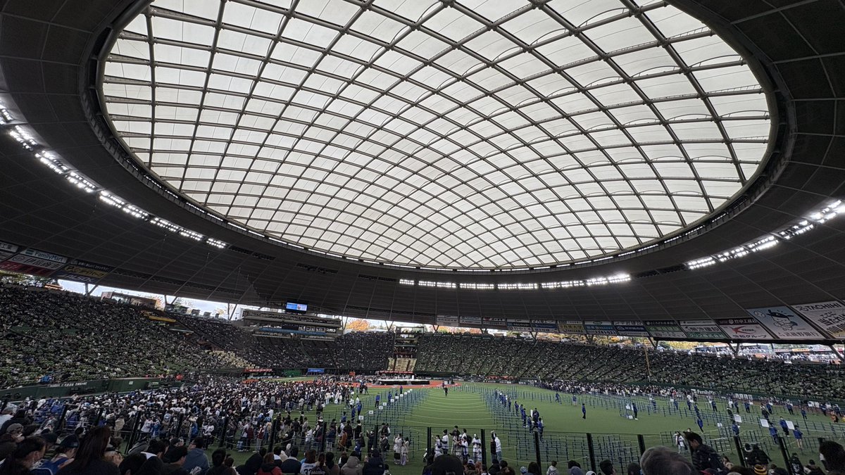 sbhawks_20's tweet photo. 久しぶりのベルーナドーム❣️🦁

#ライオンズサンクスフェスタ https://t.co/KLDKE59Knx