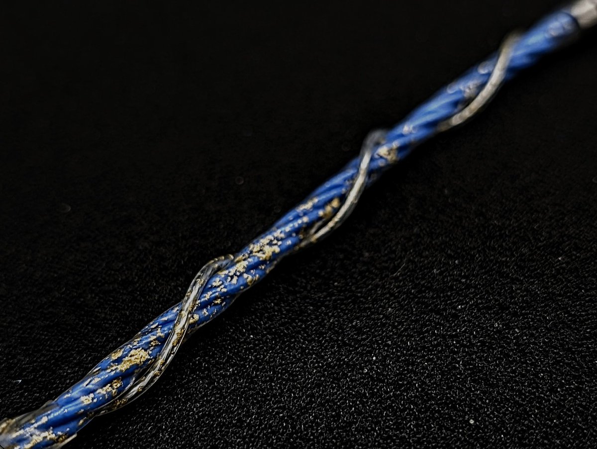 春日小鹿 さん 4.4mm mmcx 有線 リケーブル colorful 春日 小鹿さん製作 Colorful(EX) 2pin 4 4mm｜Yahoo!フリマ（旧PayPay