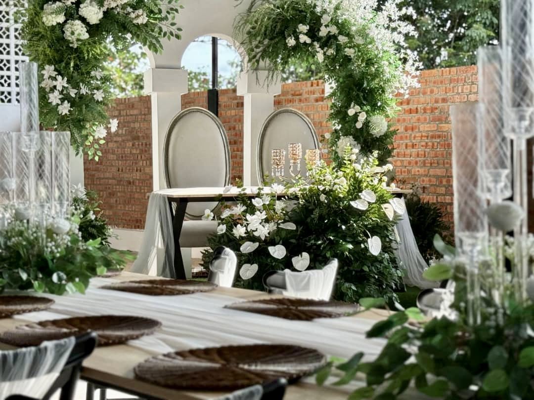 irishayang's tweet photo. We’re almost fully booked for next year! Secure your wedding date at Gangsa Kemboja Palace today. For inquiries or bookings, feel free to whatsapp 0122403903 (Nani). 🫰🏻 https://t.co/R1Bd21P9nd