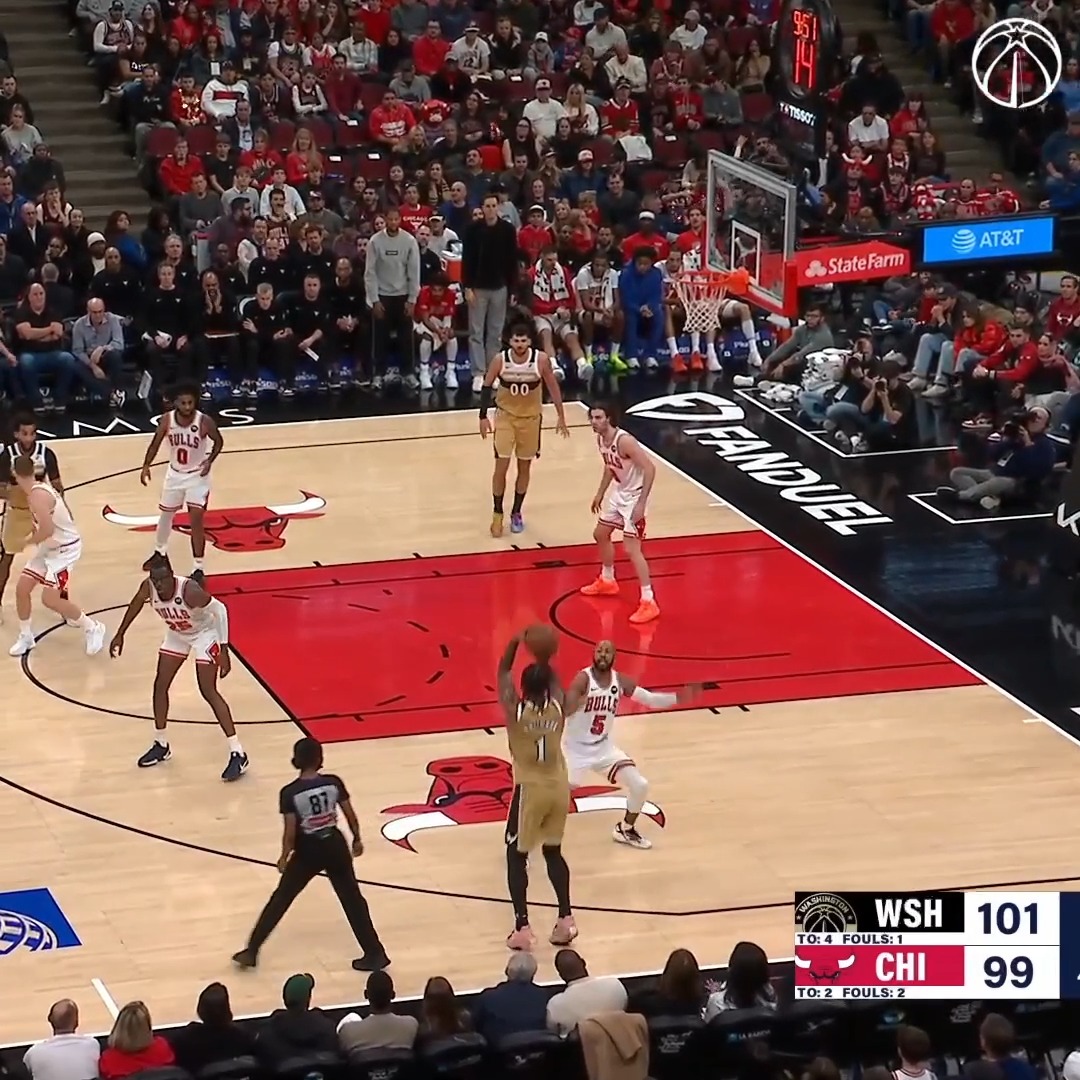 Cam is havin' himself a NIGHT 🔥

📊 20 PTS | 6 REB 