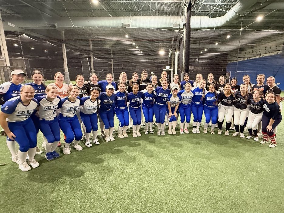 OliviaAdams2028's tweet image. Had an awesome time at camp! Thank you to all the coaches for a great experience.

@Gorilla_SFB @BakerWildcatSB @jewellsoftball @RockUSoftball @UCMJensSoftball @EState_Softball @IchabodSB @OttawaBravesSB @Avila_Softball @MSSUSoftball @GriffonSoftball 
@ejonesrockchalk