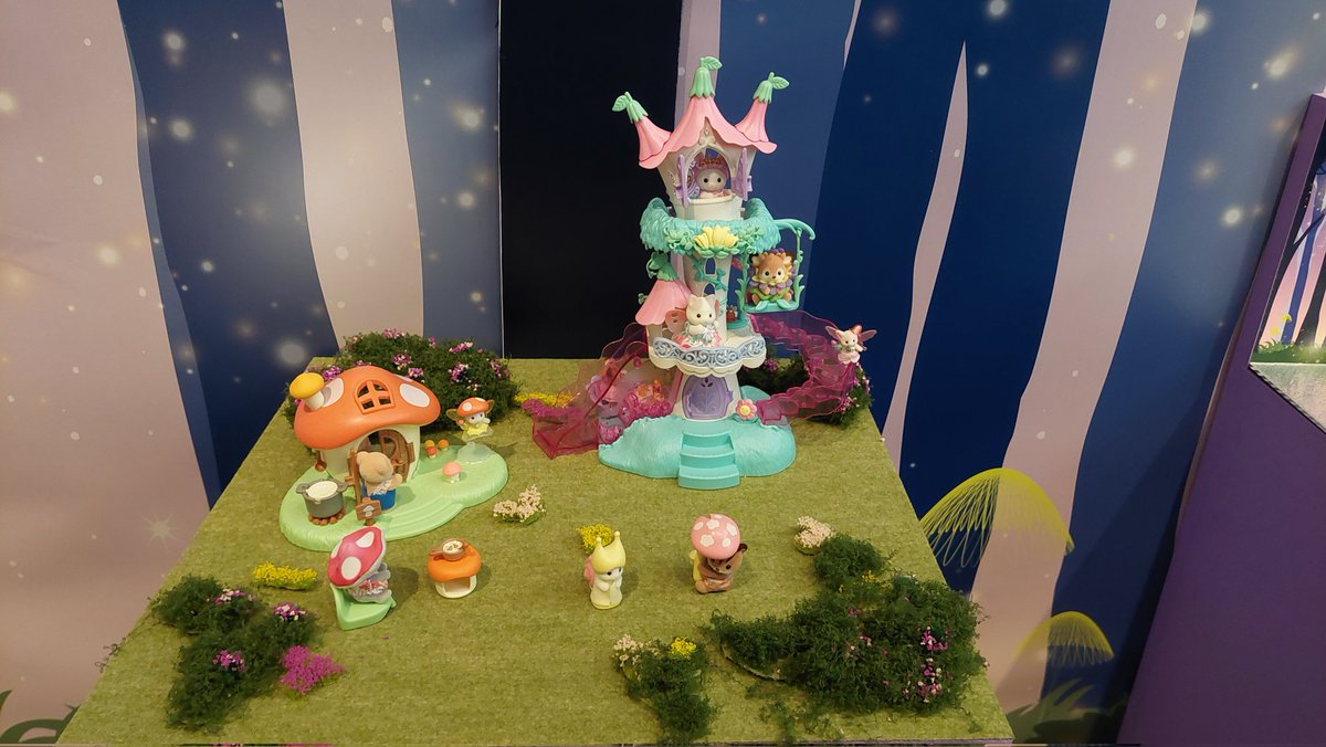 blobeye_wrx_2D's tweet image. シルバニアファミリーみにきた