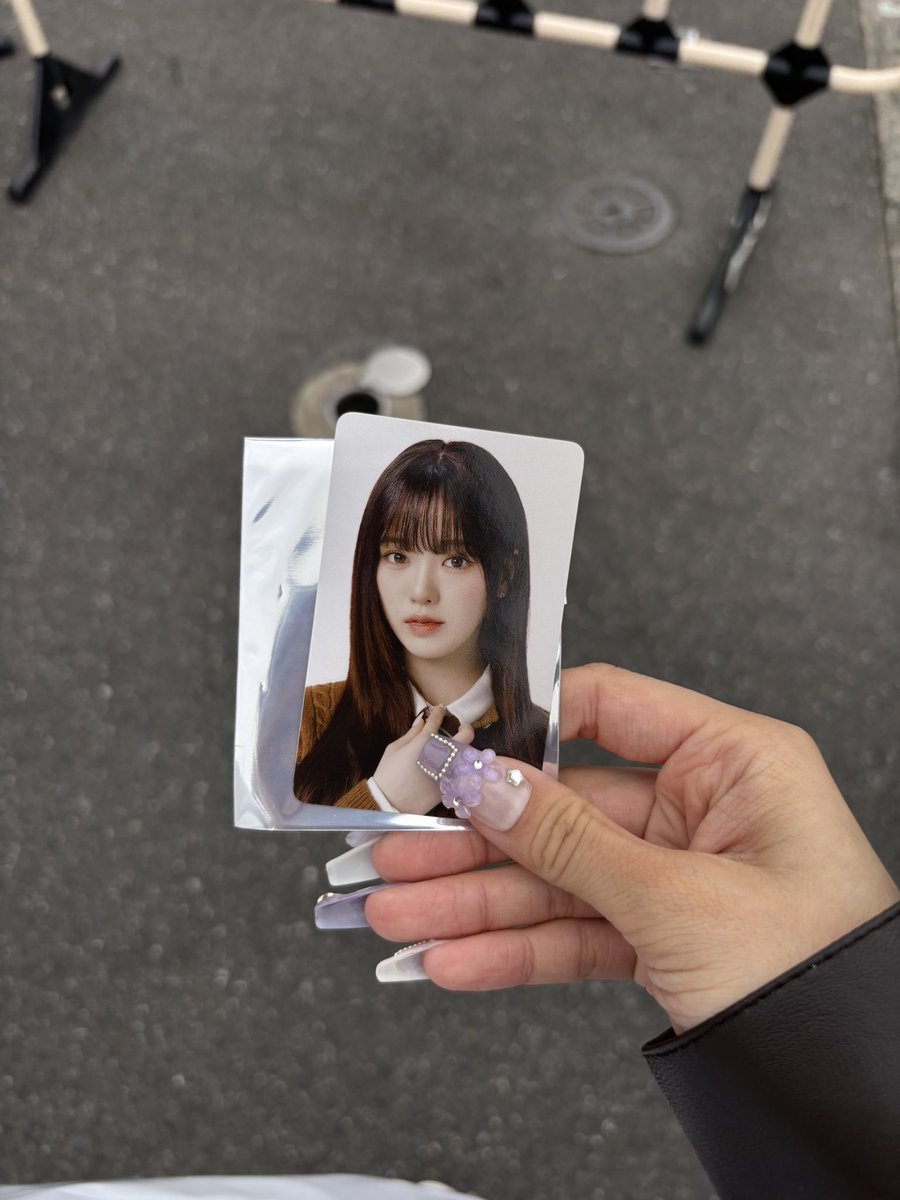 𝘮𝘦𝘪 tweet media