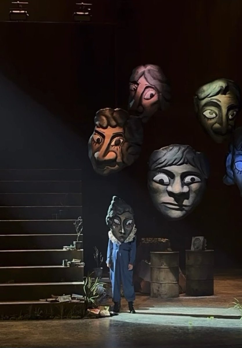 ㅋㅋㅋㅋㅋㅋ왜 저러고 잇서 너무 귀엽잔어ㅠㅠㅠㅠㅠㅠㅠㅠㅠㅠ