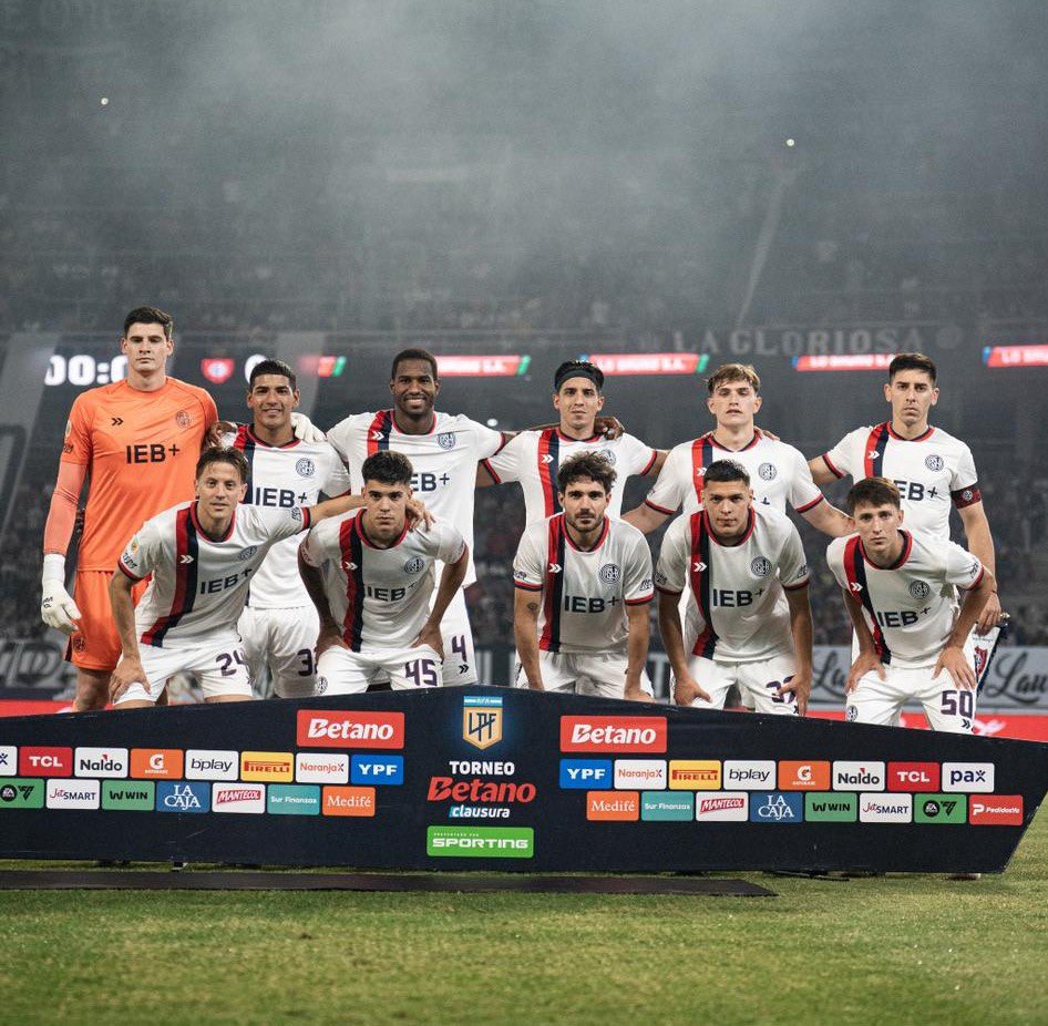 Gracias muchachos por dejar todo por #SanLorenzo.

Hoy fueron robados a mano armada de una manera alevosa..