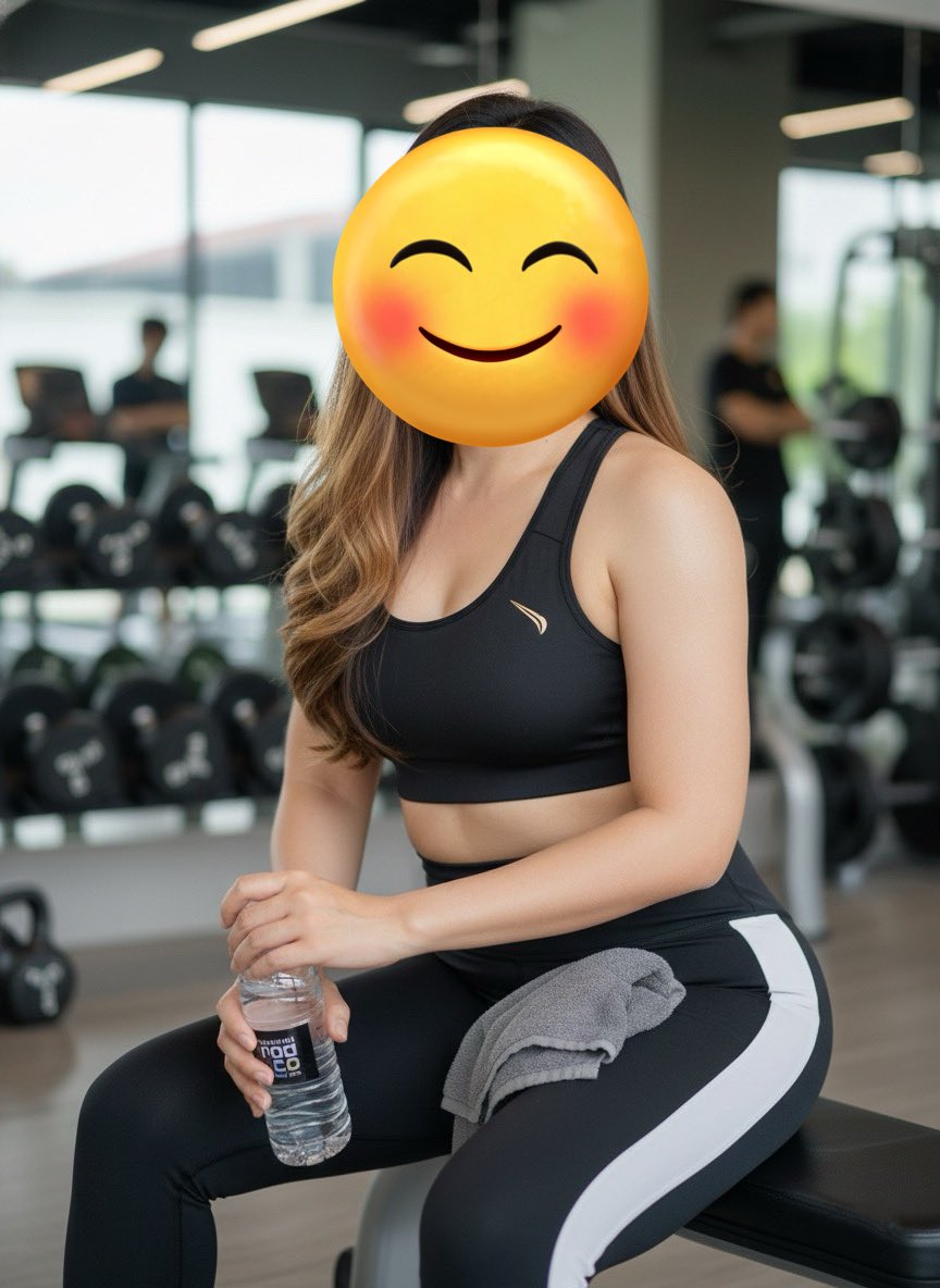 Momo tweet media