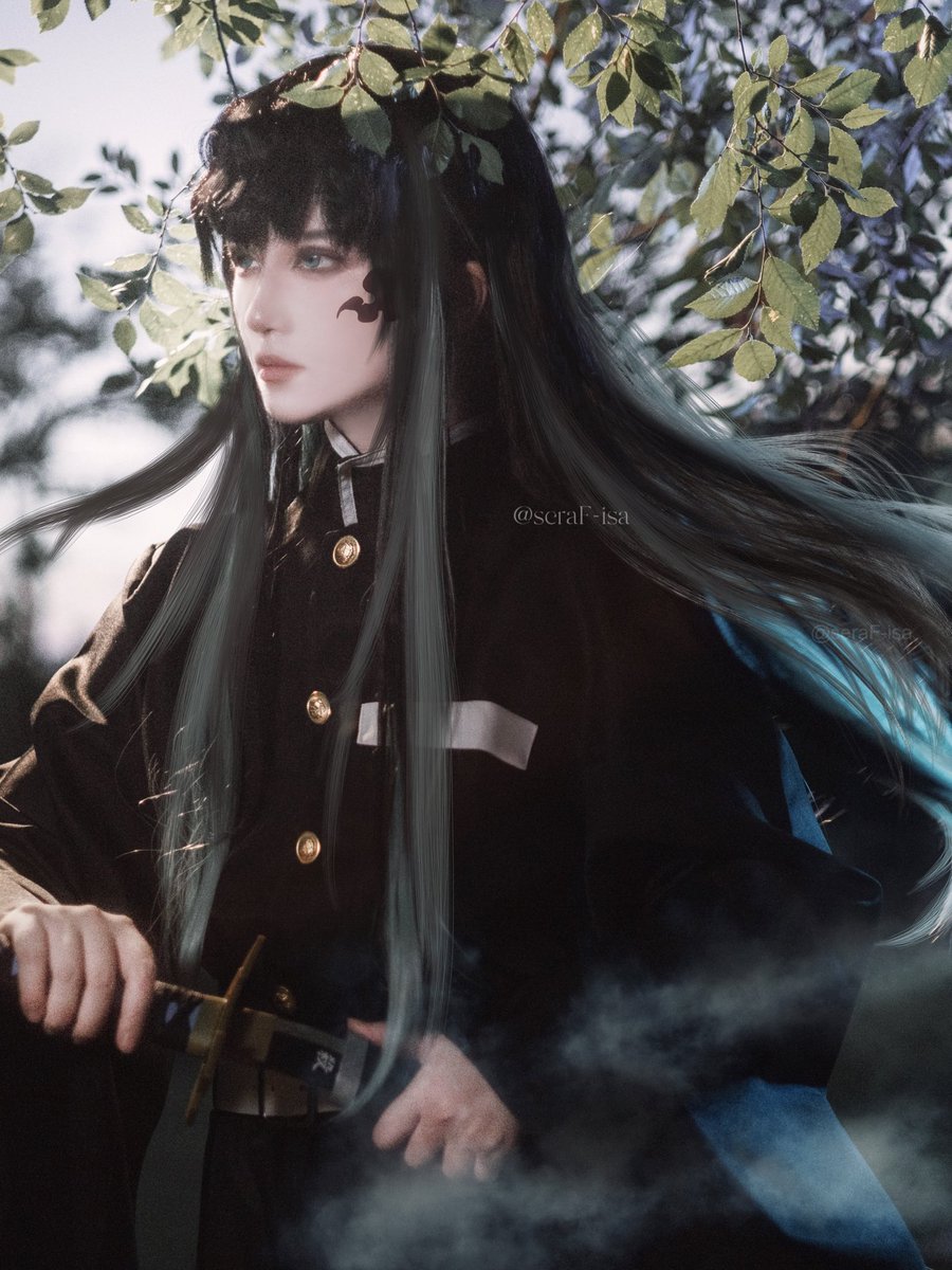 seraF-isa tweet media