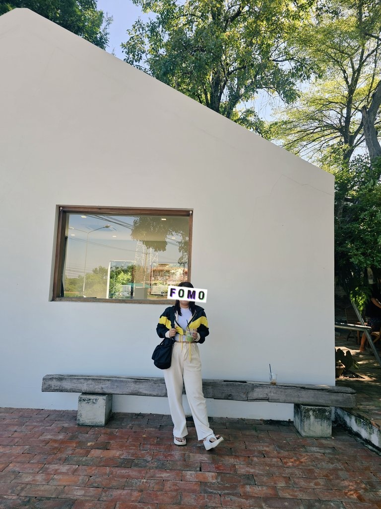 hyper_lp's tweet image. เช้านี้ที่ #สุโขทัย ชาเขียวสักแก้ว สดชื่นนน 
หนาวมากค่าา วันนี้ #มอนอ #พิษณุโลก