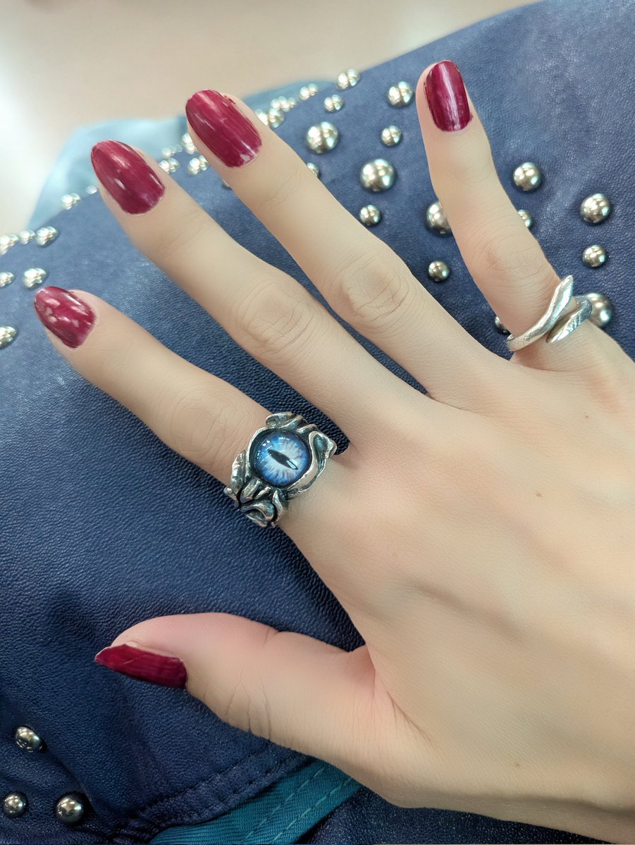 Gallery Schattenblume (@KOHLAB1) / Posts / X