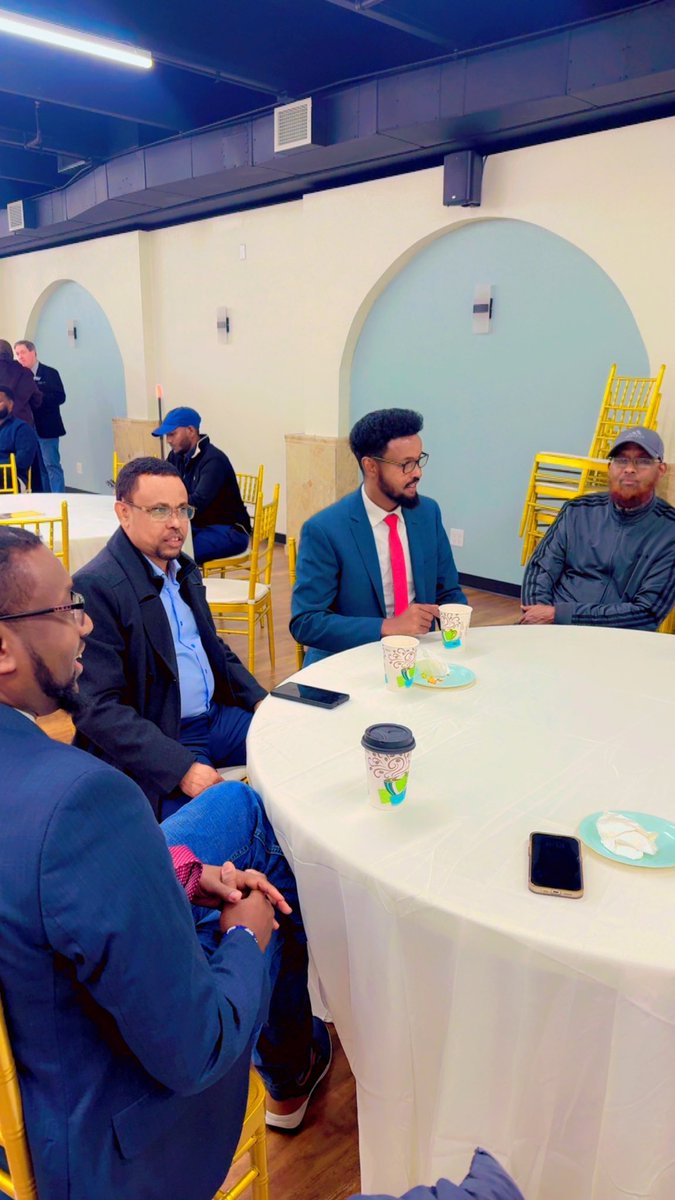 HashiCiro's tweet photo. Soo dhaweyntii musharax xildhibaan Ali Hashi Farah https://t.co/k9JVXci23p