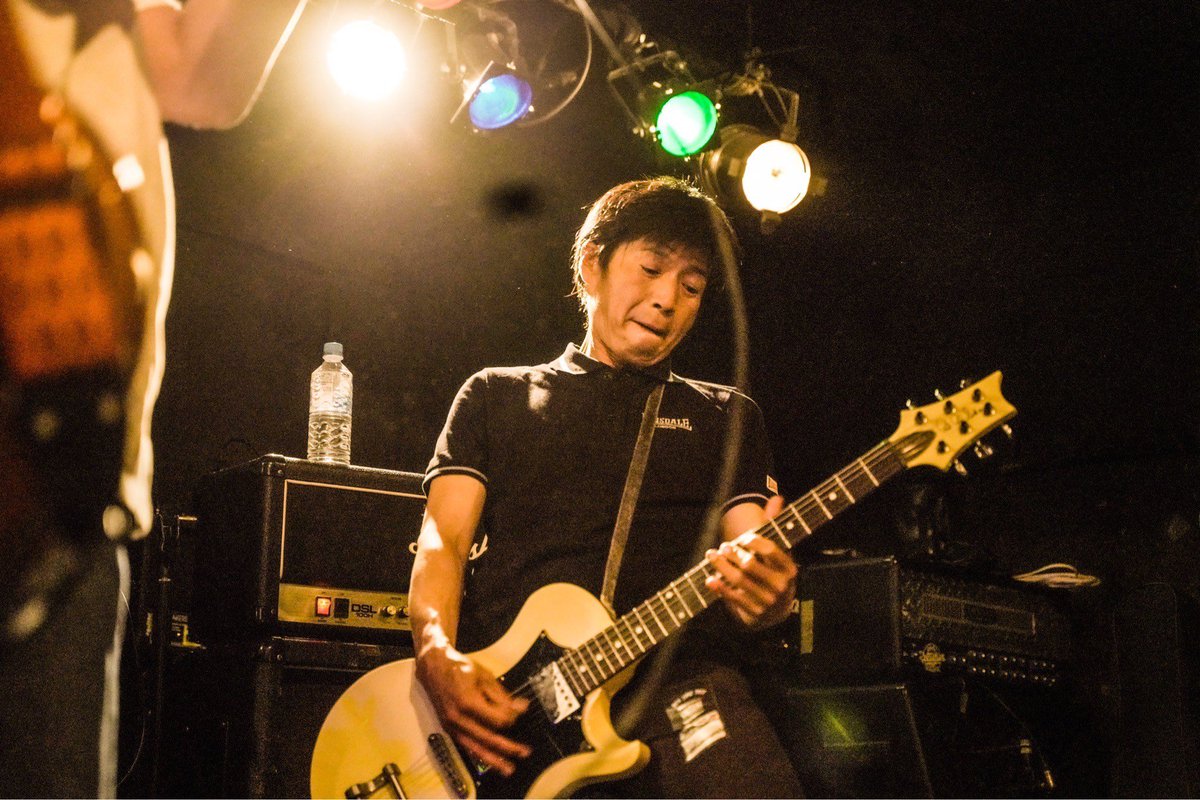 tetutiti's tweet photo. 拡散をお願い致します

redmammoth
健二 村上のギターがなくなりました。
2025年11月16日の夜中から明け方にかけての出来事。
 LIVE後、泥酔徘徊しアメ村内でギターとカバンを忘れる失態をおかしました。
おバカな健二に捜索のお力をお貸し下さい。
稲
PRS Starlaの白 https://t.co/P4VOmAb58b
