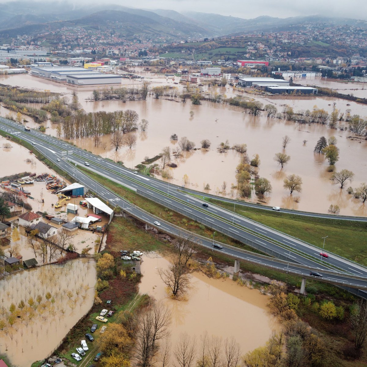 AtlaiWorld's tweet image. Deforestation alerts in Malaysia&apos;s Perak and Sarawak highlight ongoing threats to forests. Sustainable practices are crucial. #MalaysiaForests #Deforestation #ATLAI #ChartAGreenPath #togetherforhumanity
atlaiworld.com/alerts/16-11-2…