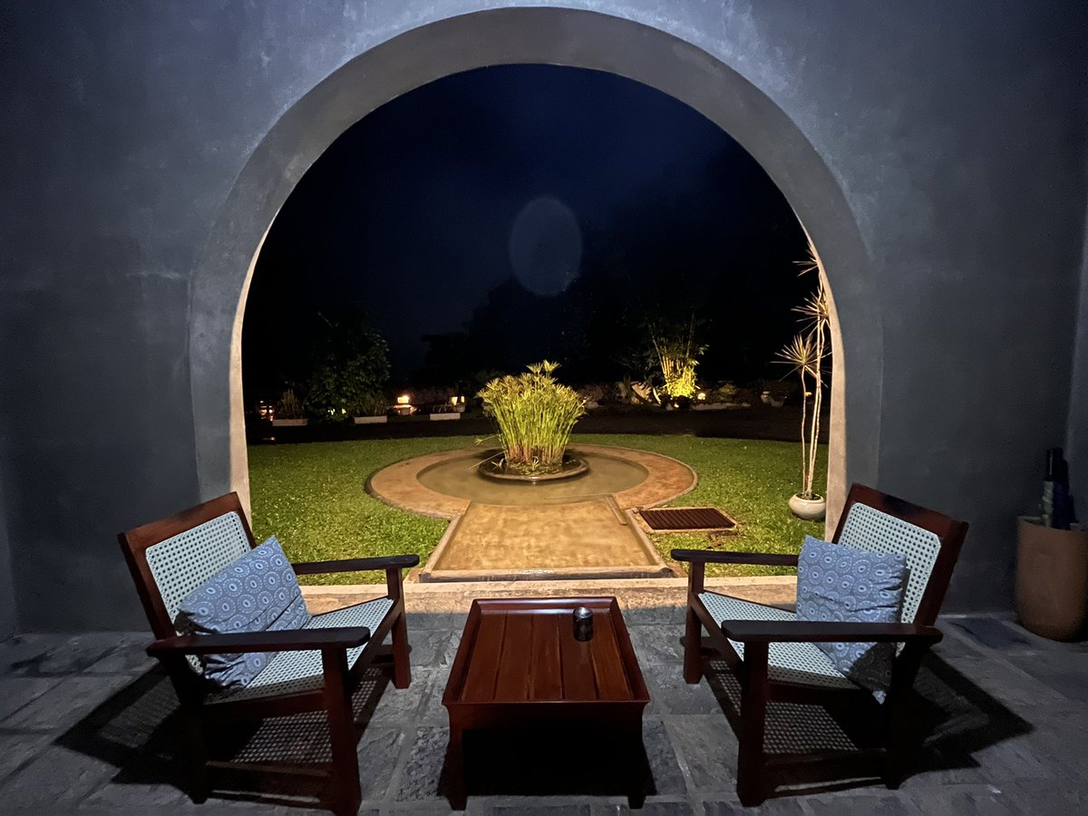 Maximum Exposure tweet media