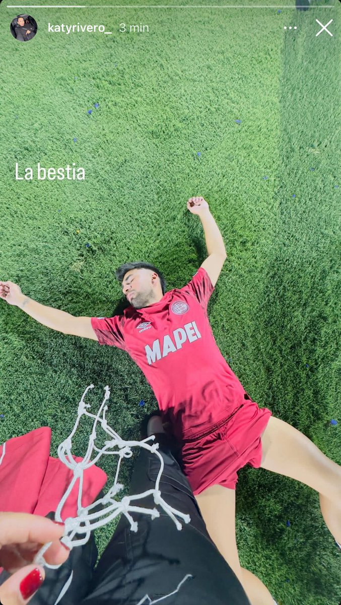 LocuraGranate_'s tweet image. hoy, mañana y hasta fin de año los granates terminan así