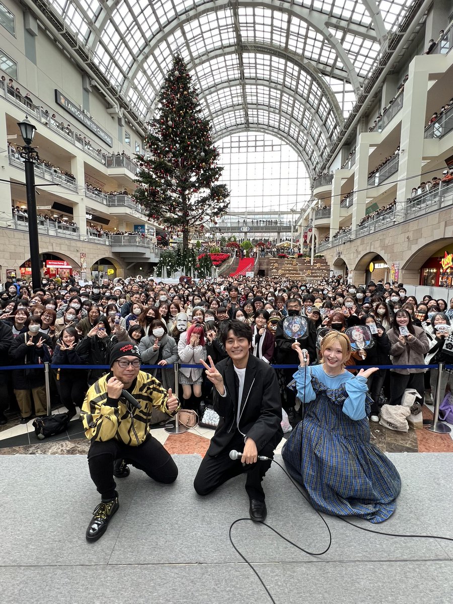 kamuy_anime's tweet image. 本日開催、サッポロファクトリー トークショーにご参加いただきました皆様、ありがとうございましたッ!!
劇場先行版『#ゴールデンカムイ』札幌ビール工場編【前編＆後編】の公開を記念して、
小林親弘さん、白石晴香さん、伊藤健太郎さんでお届けしました！…