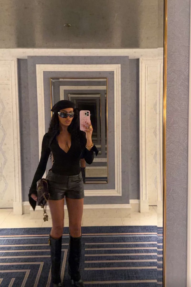 ELLA UPDATES tweet media