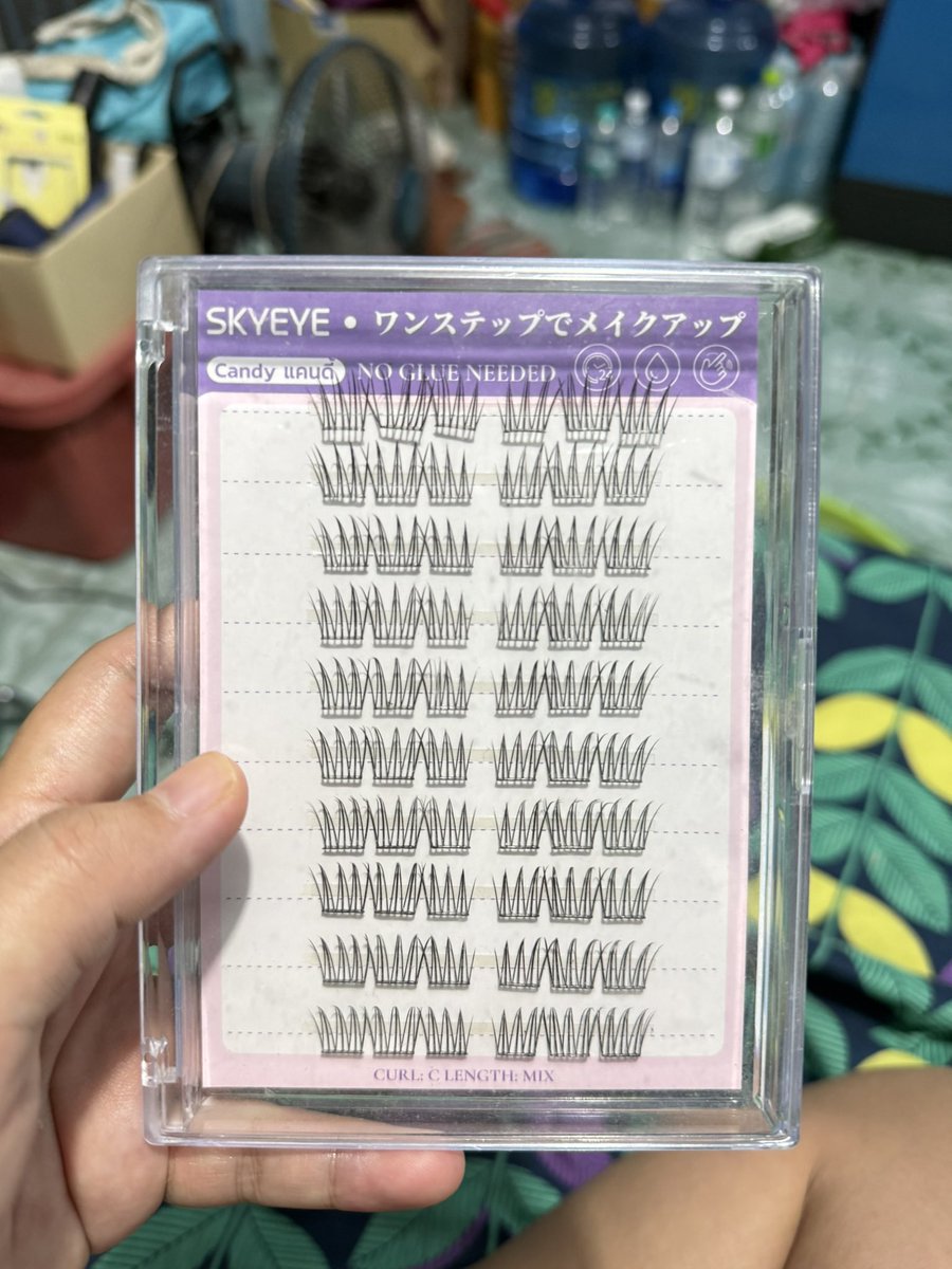 manuchFu's tweet photo. ส่งต่อขนตาปลอมของ skyeye นะคะ ลองติดแค่คู่บนคู่เดียว ใหม่มาก98% ราคา 80บาท รส #ส่งต่อเครื่องสําอาง #ส่งต่อเครื่องสําอางค์ #ส่งต่อขนตา #ขนตาปลอม #ส่งต่อขนตาปลอม #skyeye #ขนตาปลอมskyeye #ขนตาปลอมมีกาวในตัว https://t.co/CY4qZP4jQa