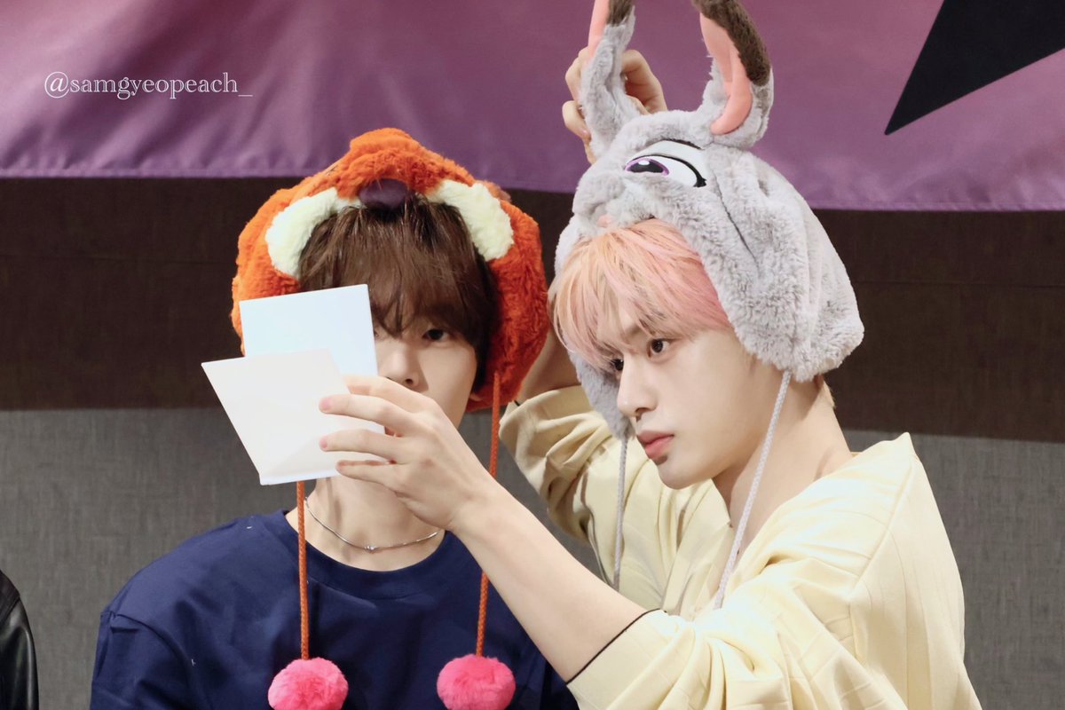 YOON🥂🫧🤍 tweet media