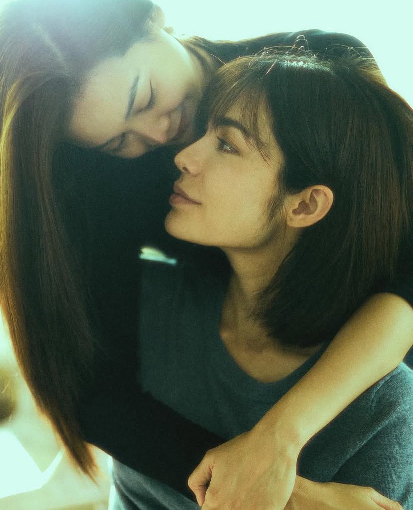 wilxiiix's tweet image. คิดถึงเหมือนกันนะเนี่ย ♥️ ครบ 1 ปีแล้ว

#ซีรีส์หยดฝนกลิ่นสนิม 
#PetrichorTheSeries