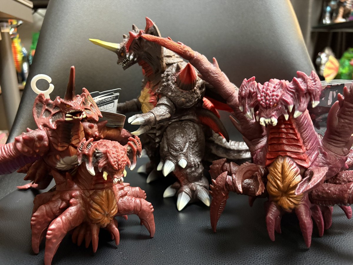 平成シリーズ「ゴジラvsデストロイア」他（バンダイ）ソフビ５体セット＋３ ゴジラアクションフィギュアバーニングゴジラVSデストロイア バトル