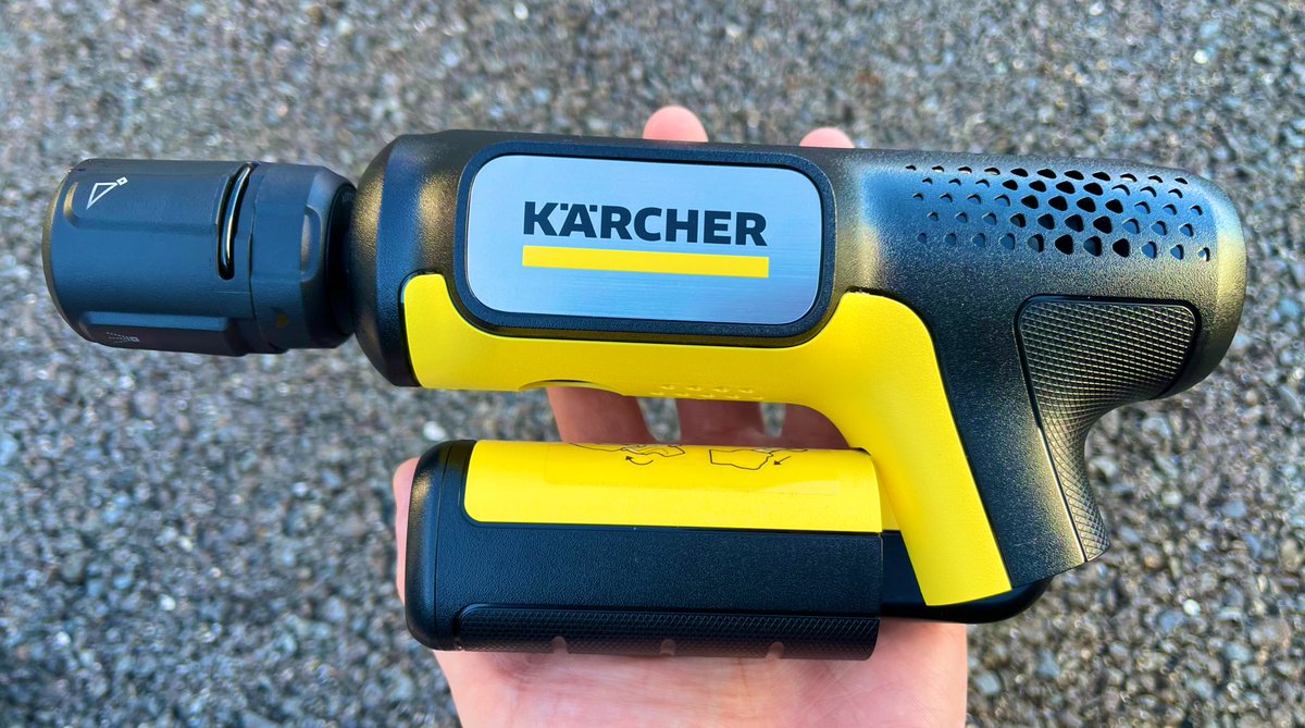 logolabcompany's tweet image. ケルヒャーのハンディエア、
手のひらサイズでめっちゃコンパクト👏
ちょっとした掃除にもサッと使えて便利そうです😃

#企業公式相互フォロー
#企業公式つぶやき部