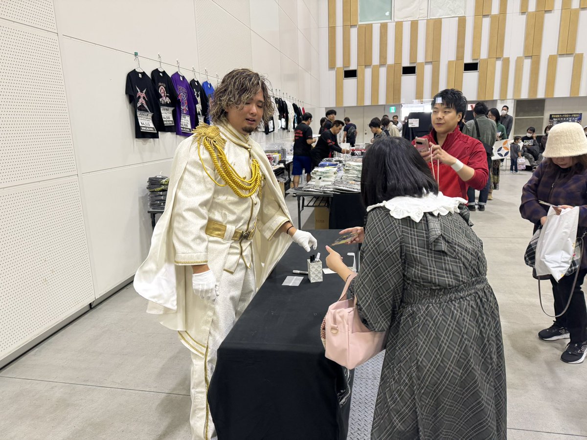 💥11.23沼津大会｜OPサイン会💥／ 会場内サイン会ブースにて 大森