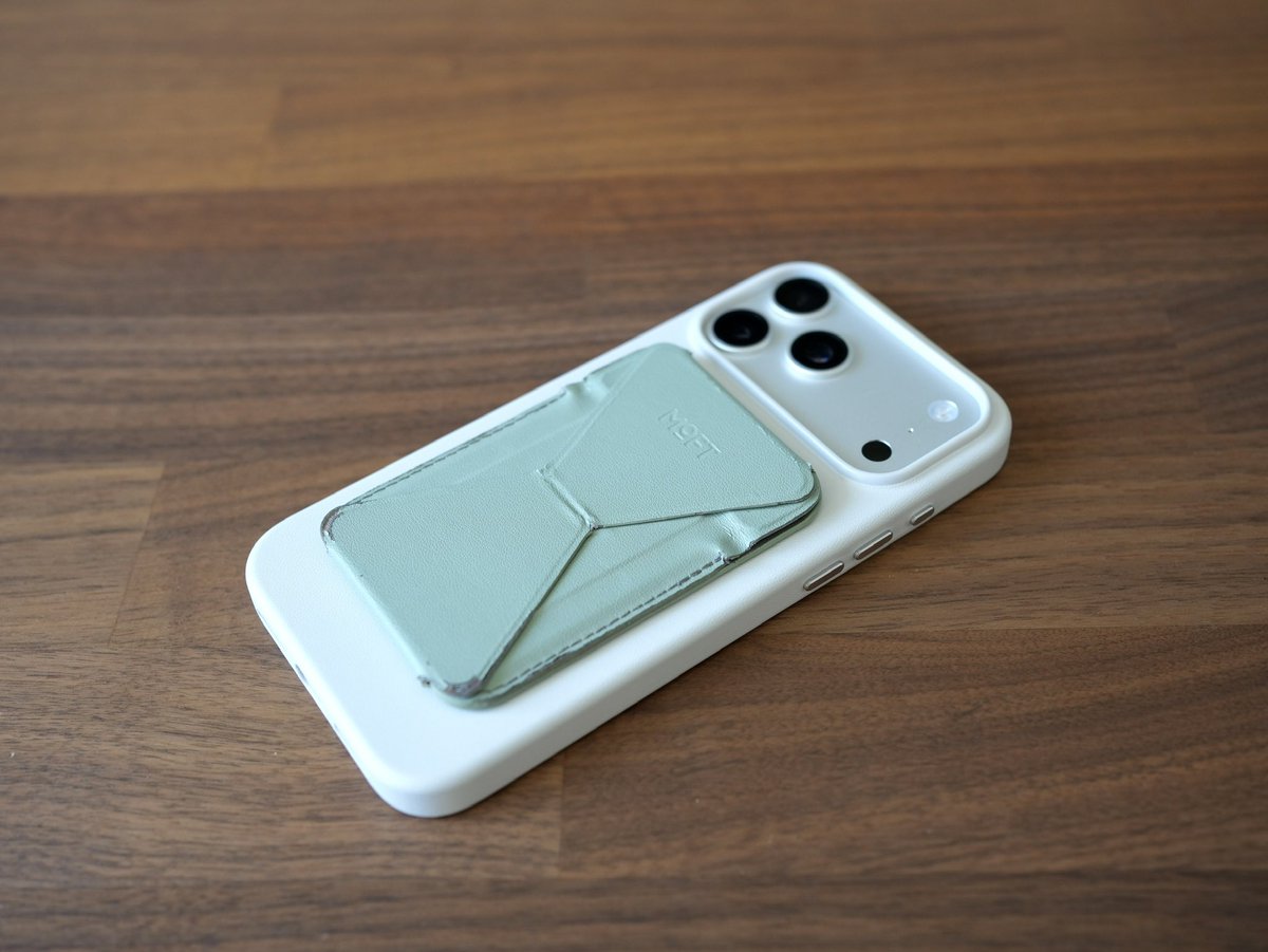 uetani_blog's tweet image. MOFT Snap-On1度使うと手放せなくて数年使ってます！！さすがにボロボロなので買い替えます、実は次で3代目！！
 #MOFT