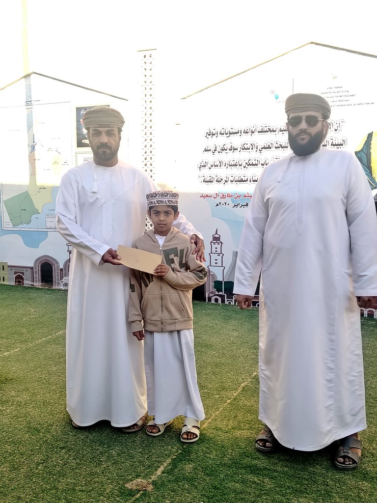 مدرسة عاصم بن عدي tweet media