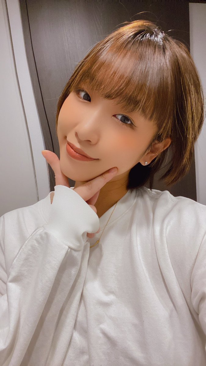 ファミマのロンティって最強じゃない？？？マエガミキッタヨ。さてと、モールでもつれてくかぁ❣️