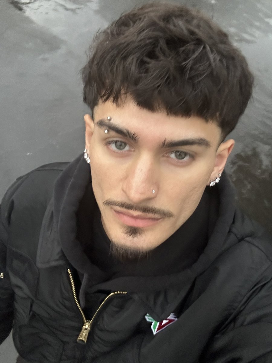 xan tweet media
