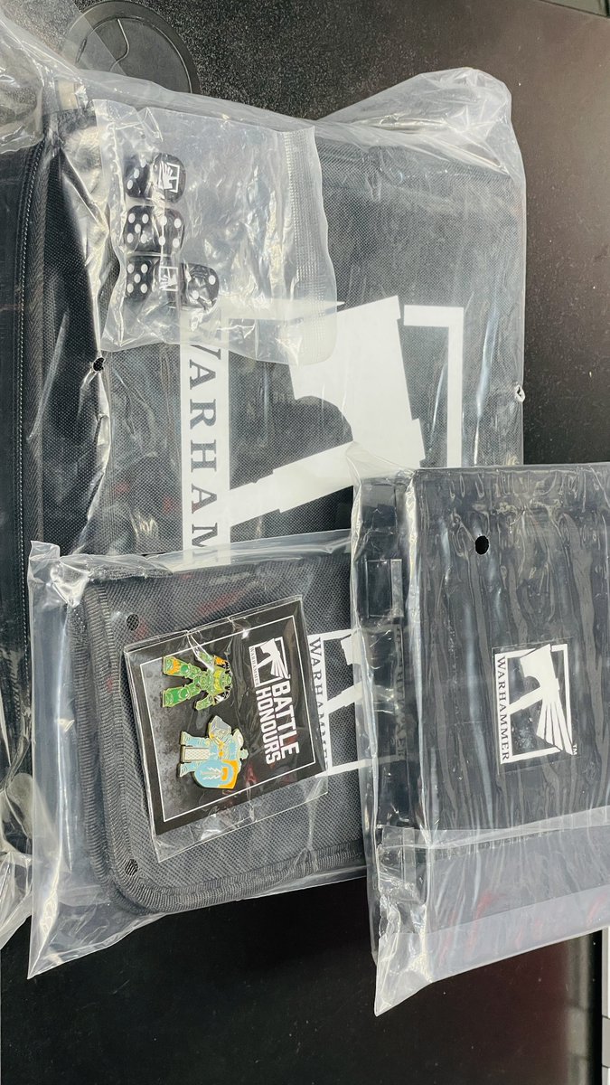 池袋ストアでウォーハンマーの旅をクリアして、アイテム沢山貰って