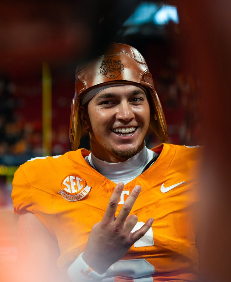 Vol_Crusader's tweet photo. @UFBarstool Uh oh https://t.co/TDWpaTf60u