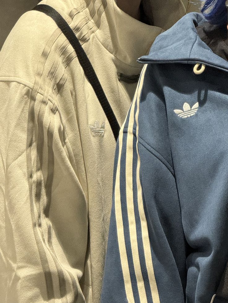 كوستم (@costume3_) on Twitter photo 