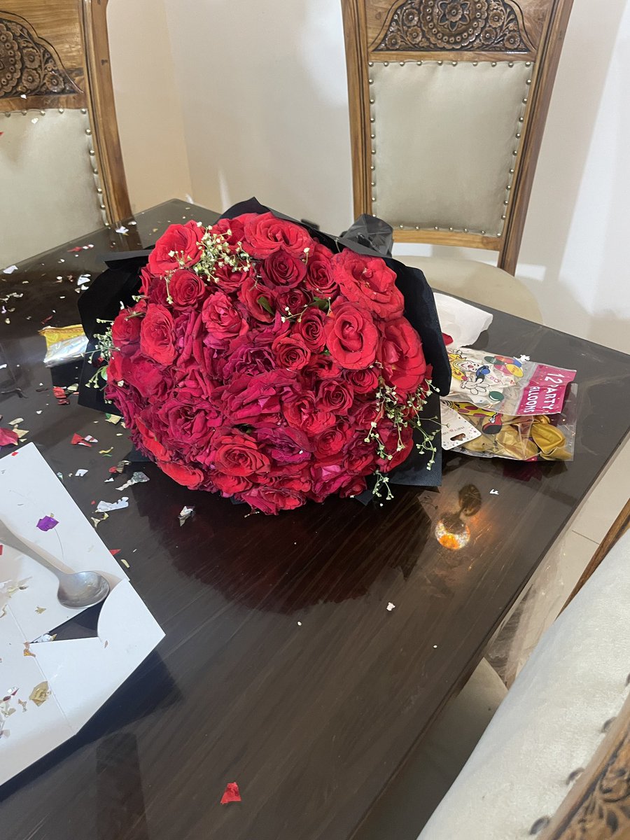 Roshi880's tweet image. Not everything that matters can be measured, and not everything you can measure matters.... 
#sundayvibes