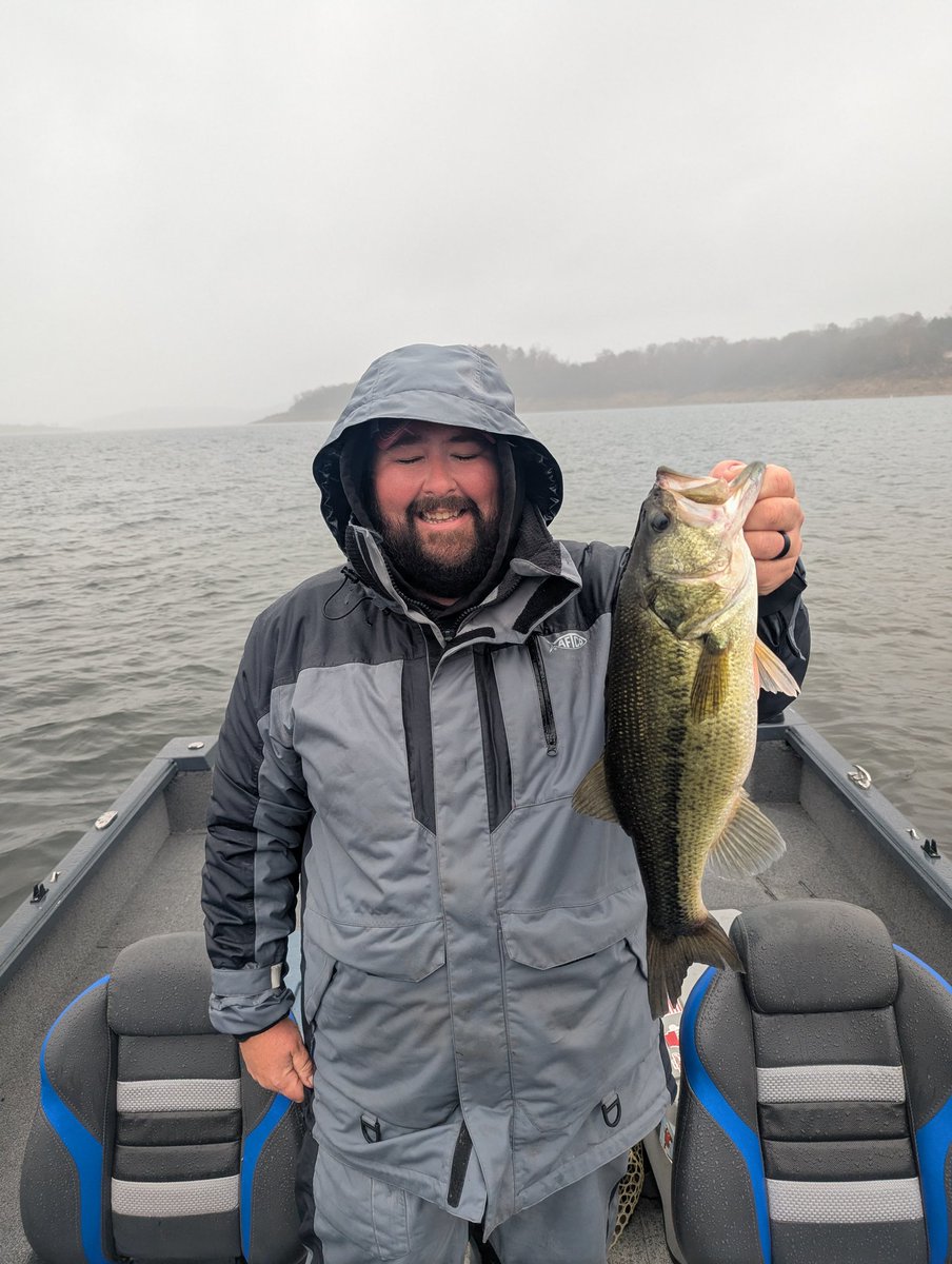 ReubenBerry's tweet photo. Bull Shoals>>>Coaching searches https://t.co/KOvquJg6jC