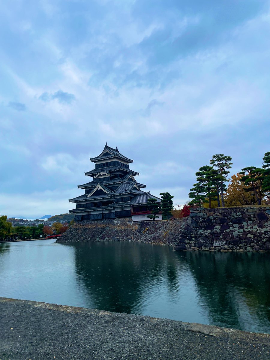 やっふぉーい💚

みんな三連休エンジョイスしてる？
この前久しぶりにお出かけしたの！
友達と長野県まで運転で行ったんだー
片道5時間くらいの運転は初めてで楽しかった✨

あっという間に11月も終盤、毎日全力でエンジョイスしようね٩( ᐛ )و